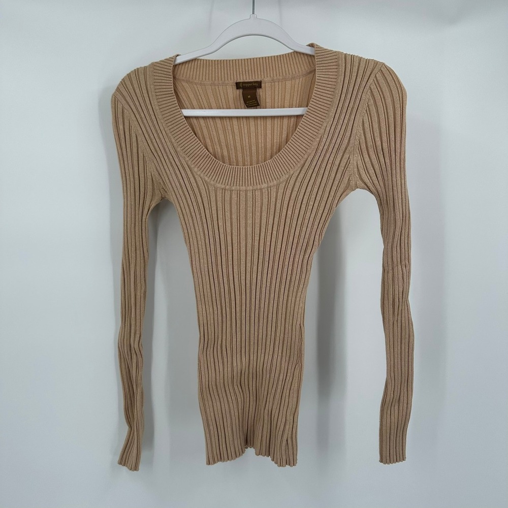 Womens Y2K Ribbed Knit Top Sz M Fitted Minimalist Neutral Soft Girl Indie Sleaze